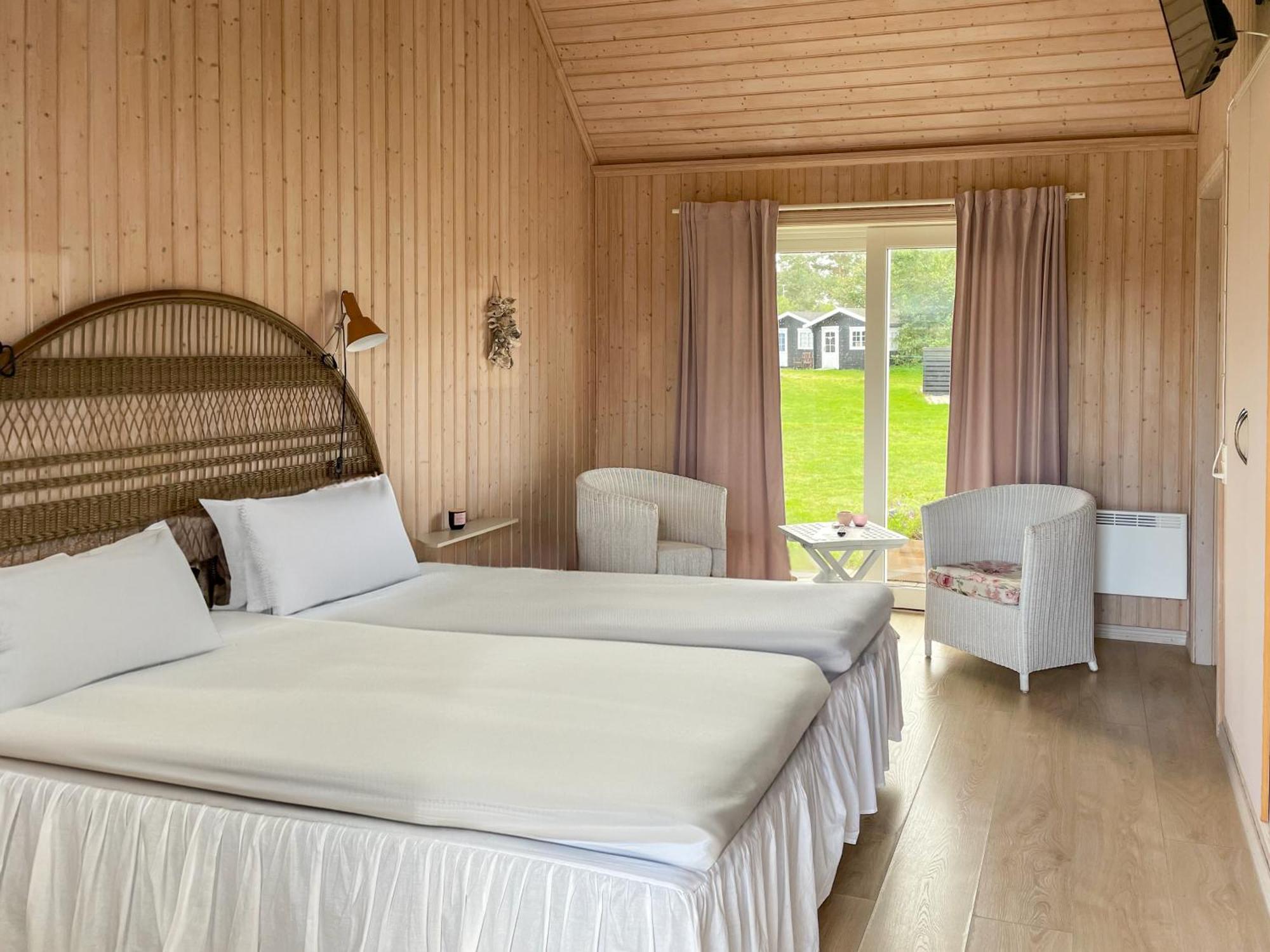 Hotel Strandgaarden Vesterø Havn Εξωτερικό φωτογραφία