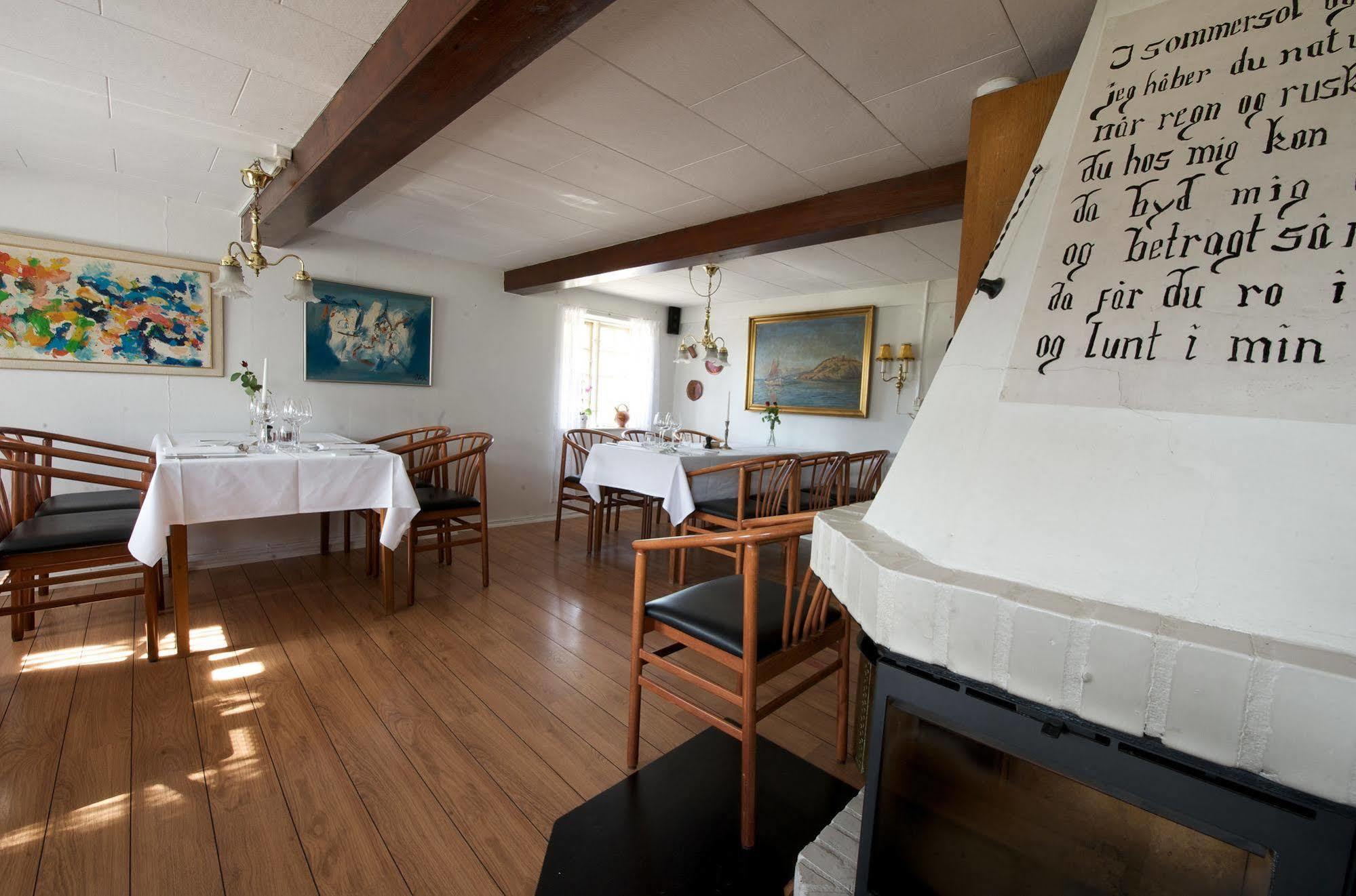 Hotel Strandgaarden Vesterø Havn Εξωτερικό φωτογραφία